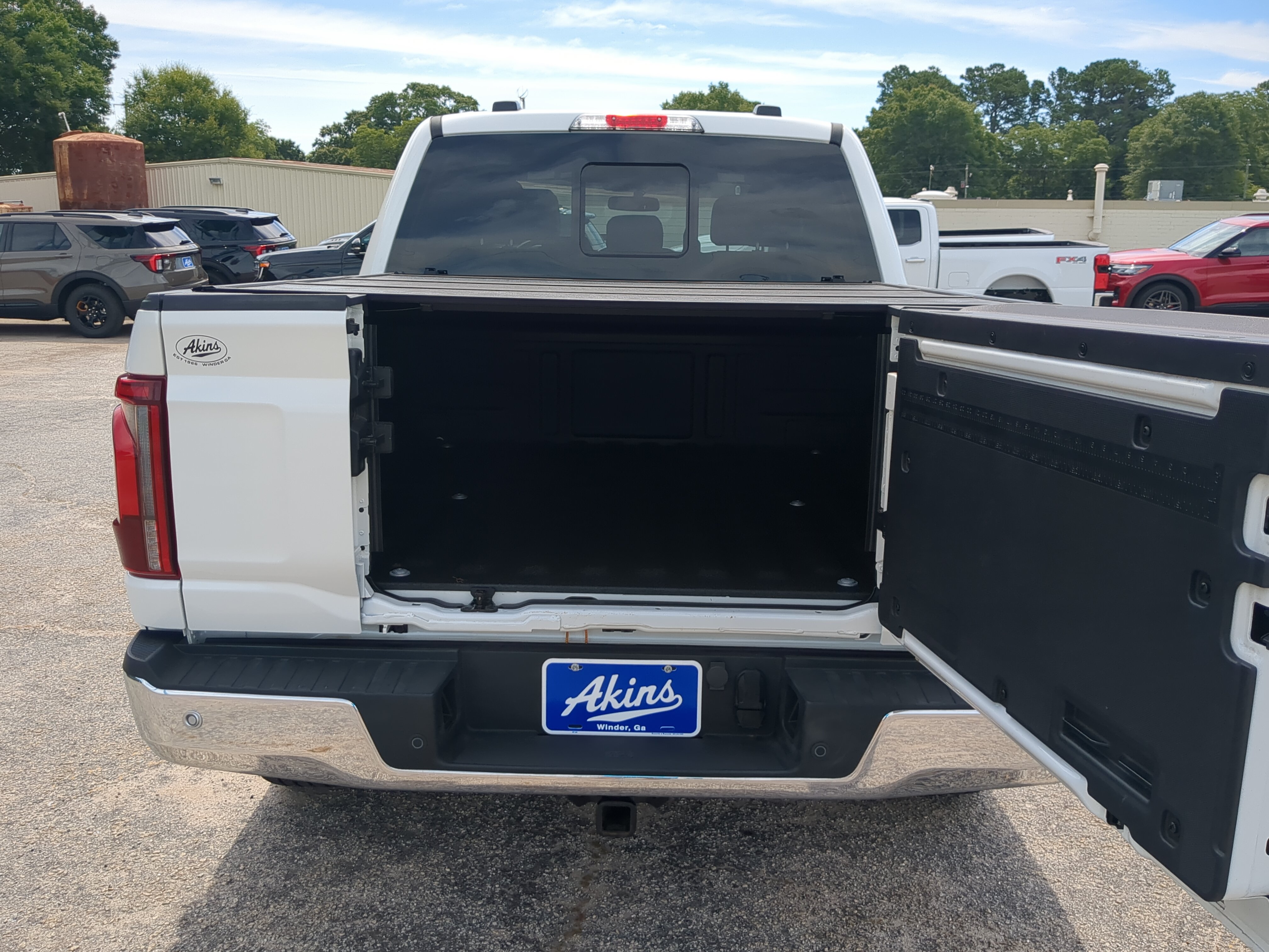 Certified 2025 Ford F150 Lariat w/ Equipment Group 501A Mid AWD/4WD image 11