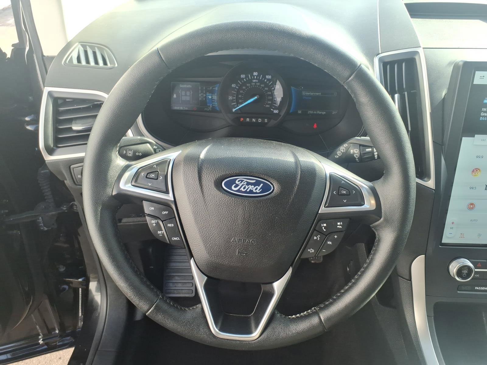 Certified 2022 Ford Edge SEL w/ Convenience Package image 15