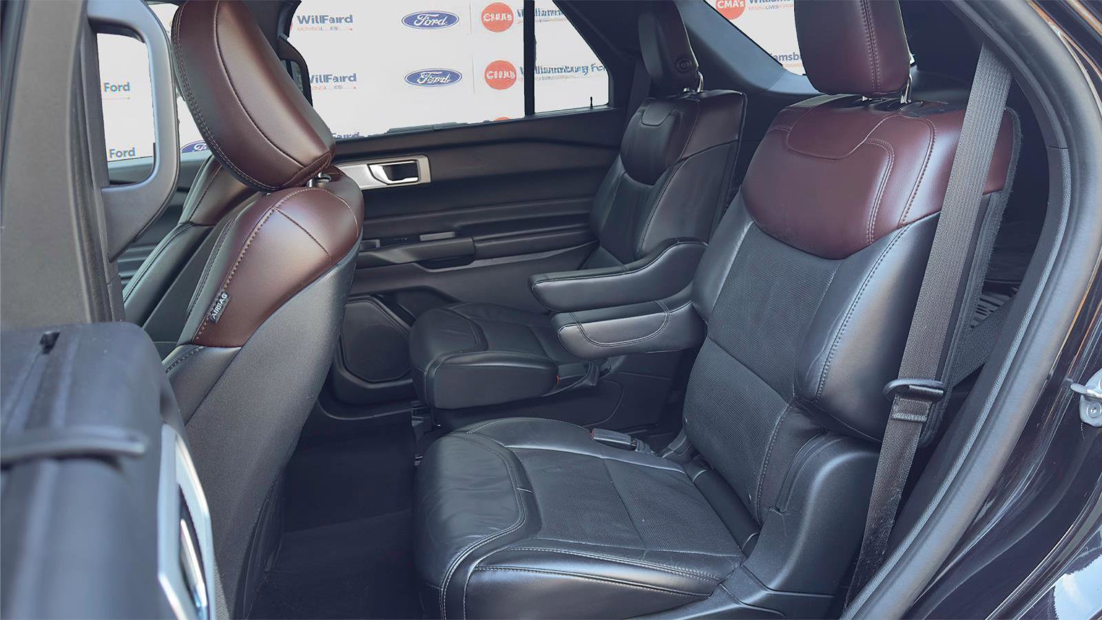 Certified 2020 Ford Explorer Platinum w/ Premium Technology Package image 6