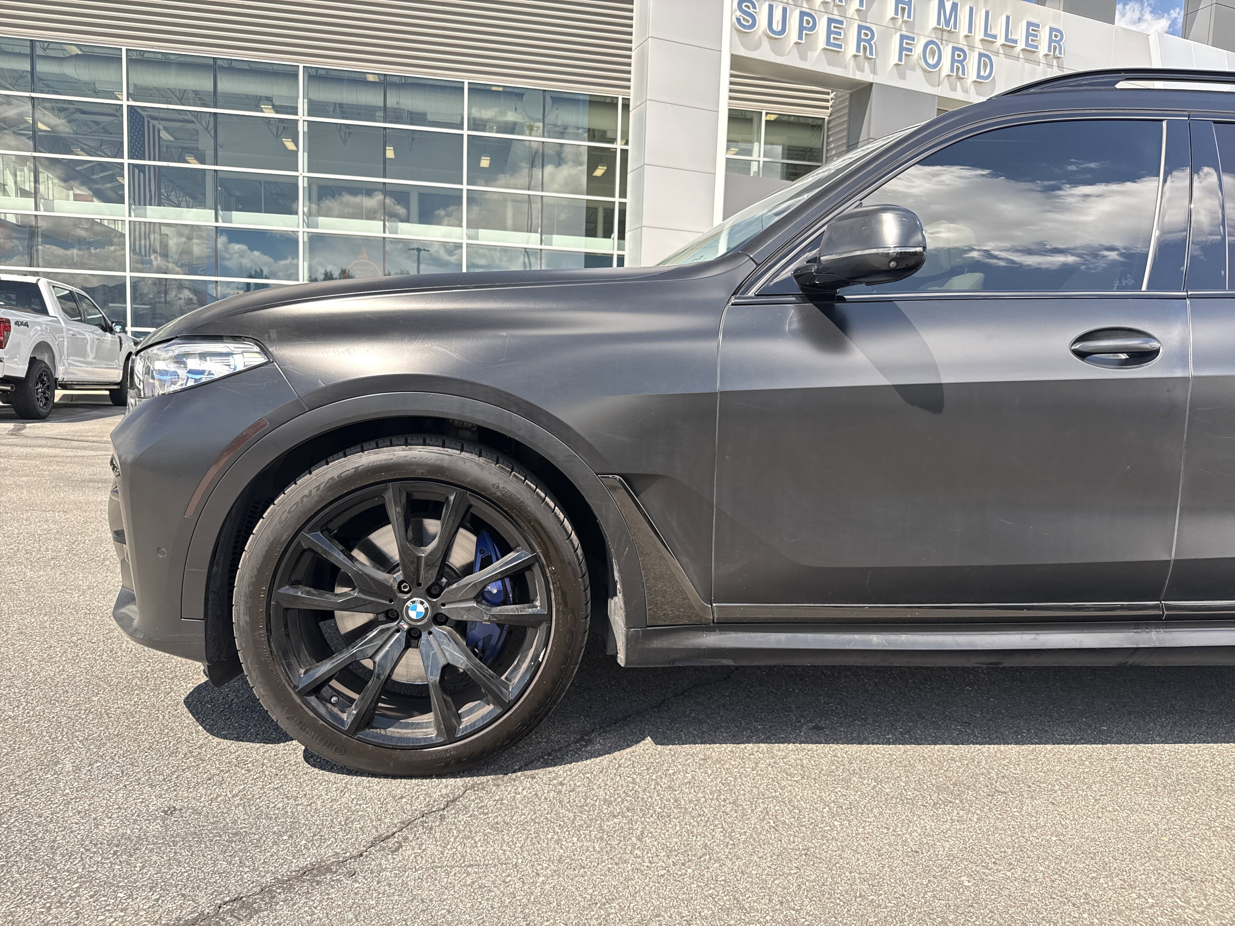 Used 2021 BMW X7 M50i AWD/4WD image 9