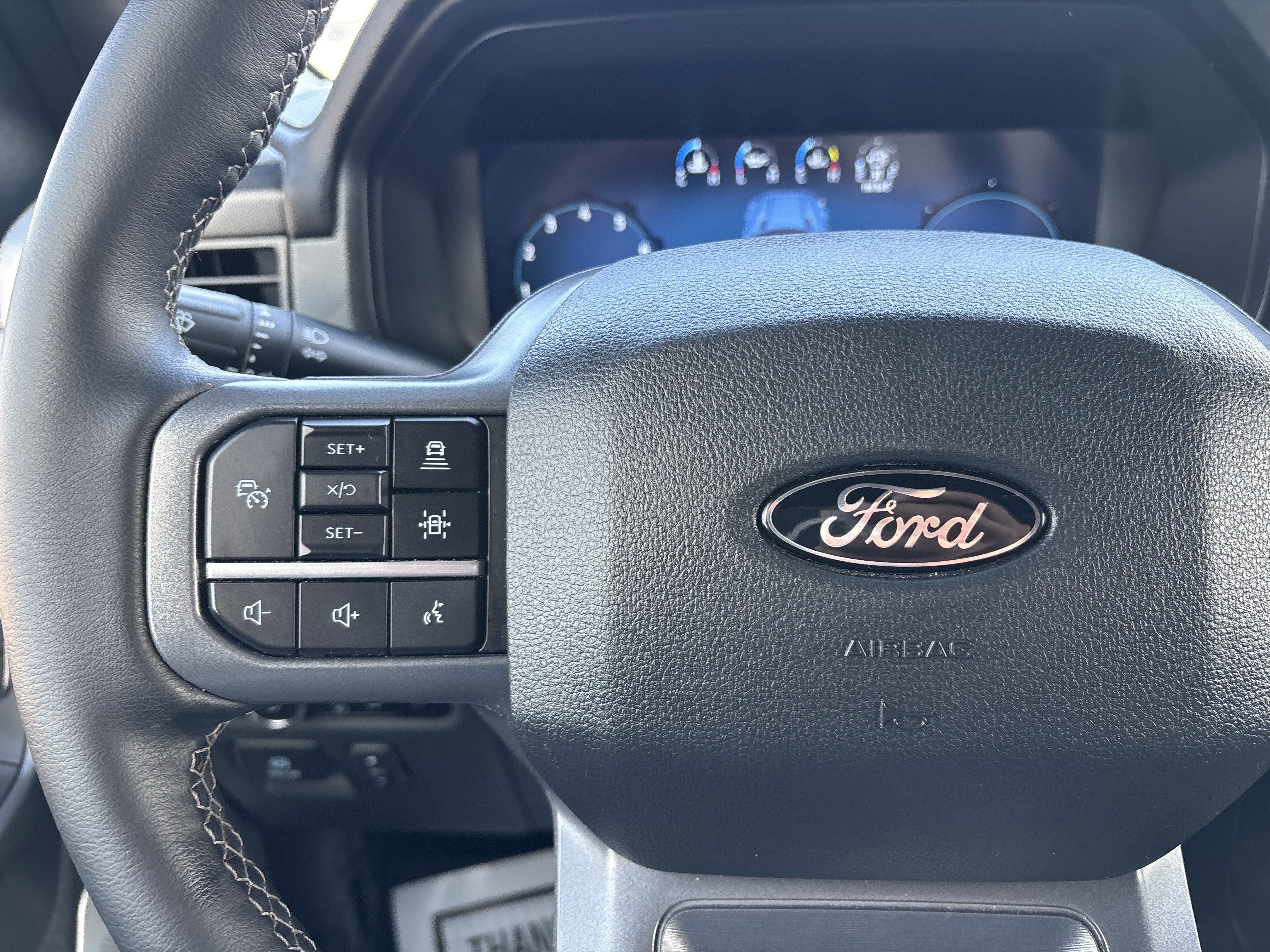 Certified 2025 Ford F150 Lariat w/ Equipment Group 502A High AWD/4WD image 27