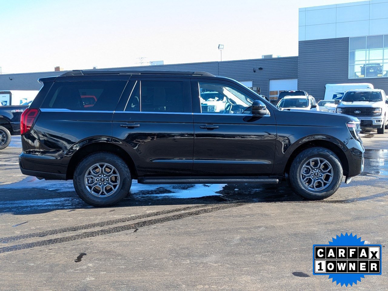 Certified 2025 Ford Expedition Active image 6