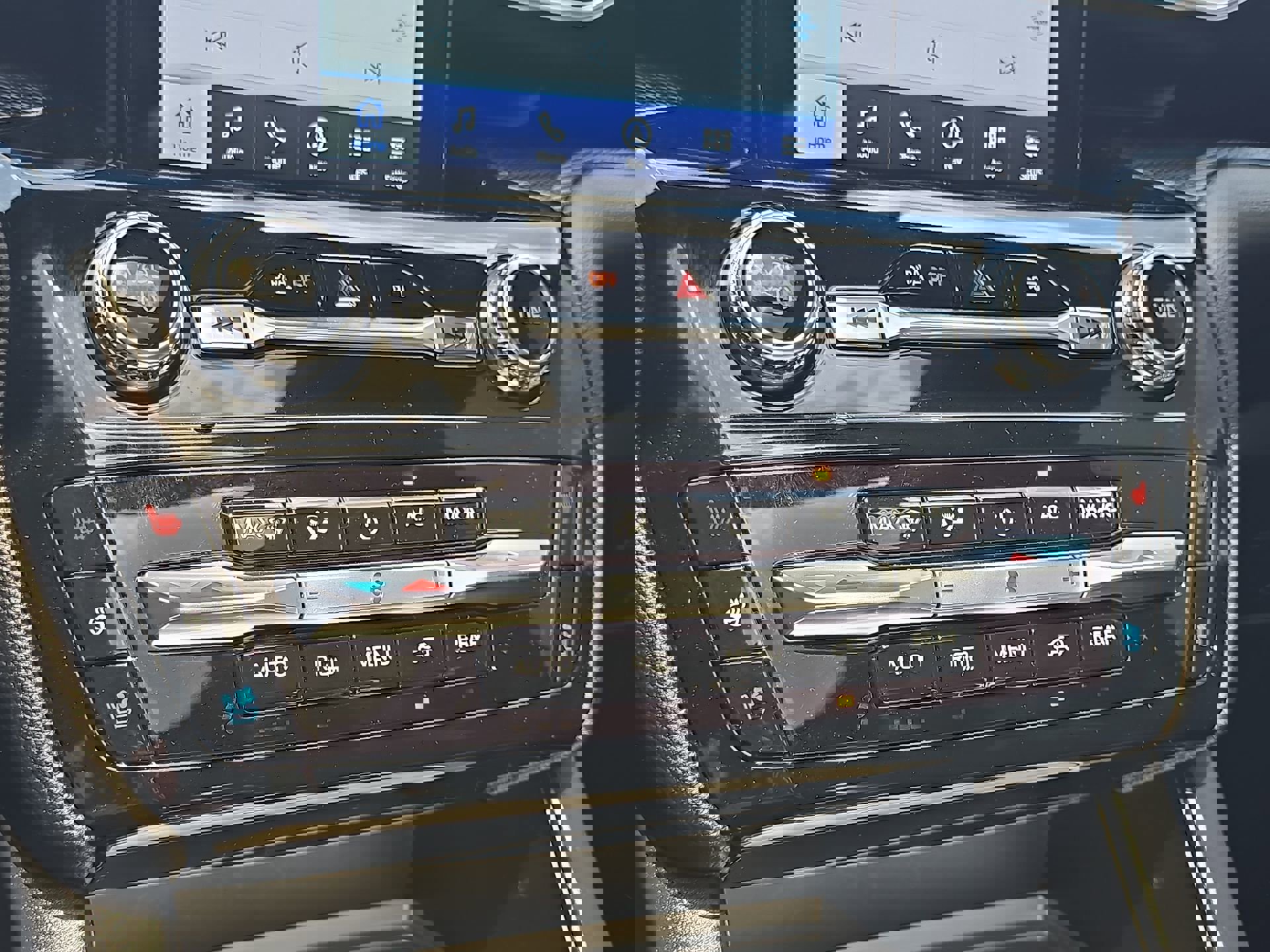 Certified 2023 Ford Explorer ST w/ Equipment Group 401A image 19