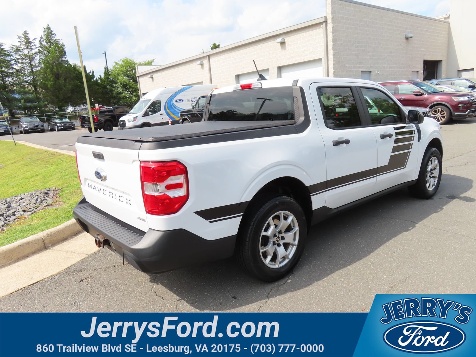 Certified 2022 Ford Maverick XL w/ Equipment Group 100A Standard AWD/4WD image 5