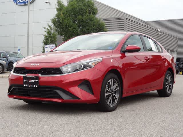 Used 2024 Kia Forte LXS FWD image 1