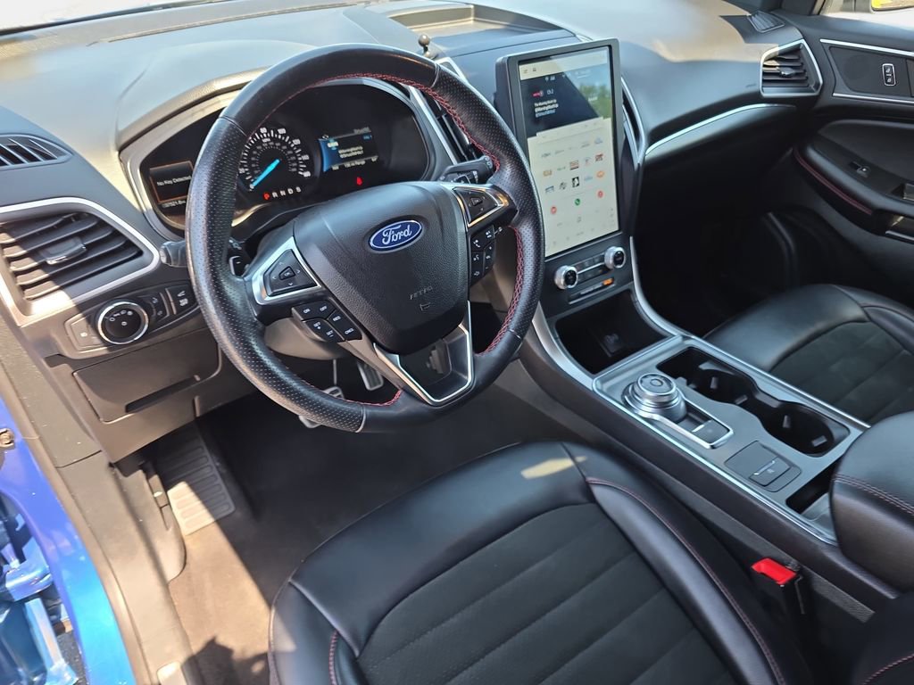 Certified 2023 Ford Edge ST-Line w/ Class II Trailer Tow Package AWD/4WD image 14