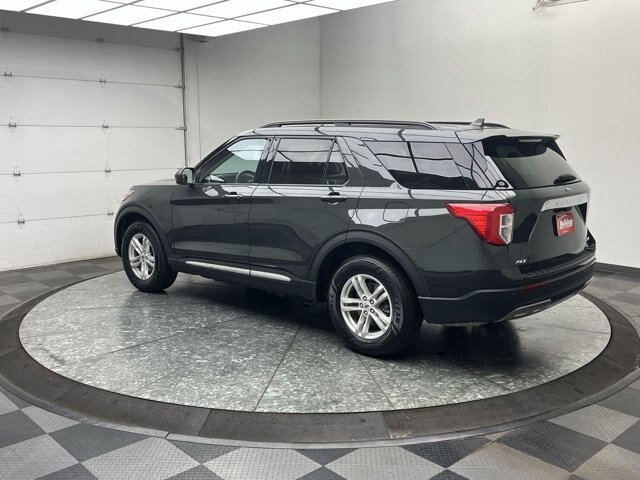 Certified 2023 Ford Explorer XLT w/ Equipment Group 202A AWD/4WD image 34