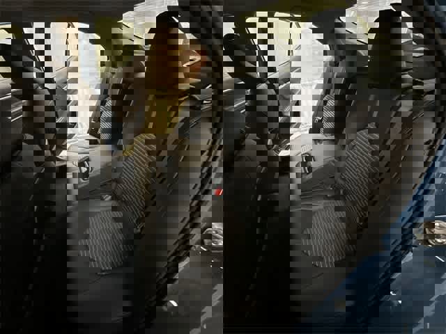 Used 2023 Toyota Camry SE image 16