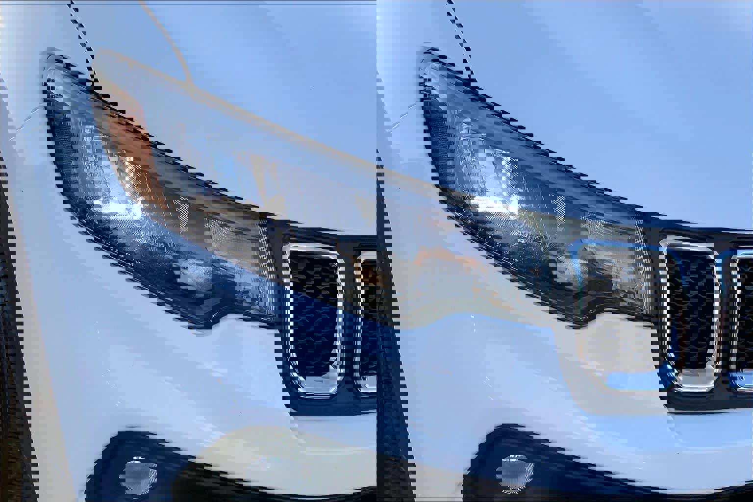 Used 2024 Jeep Compass Latitude image 28