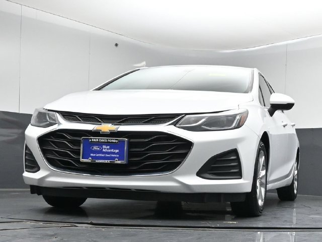 Used 2019 Chevrolet Cruze LT w/ Convenience Package FWD image 37