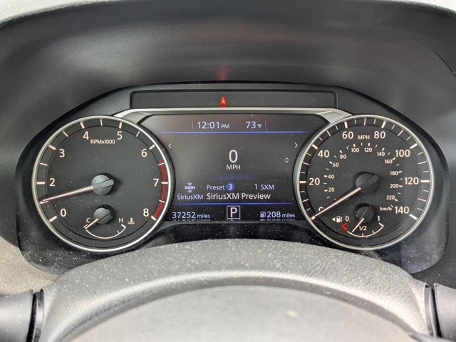 Used 2024 Nissan Altima 2.5 SV FWD image 14