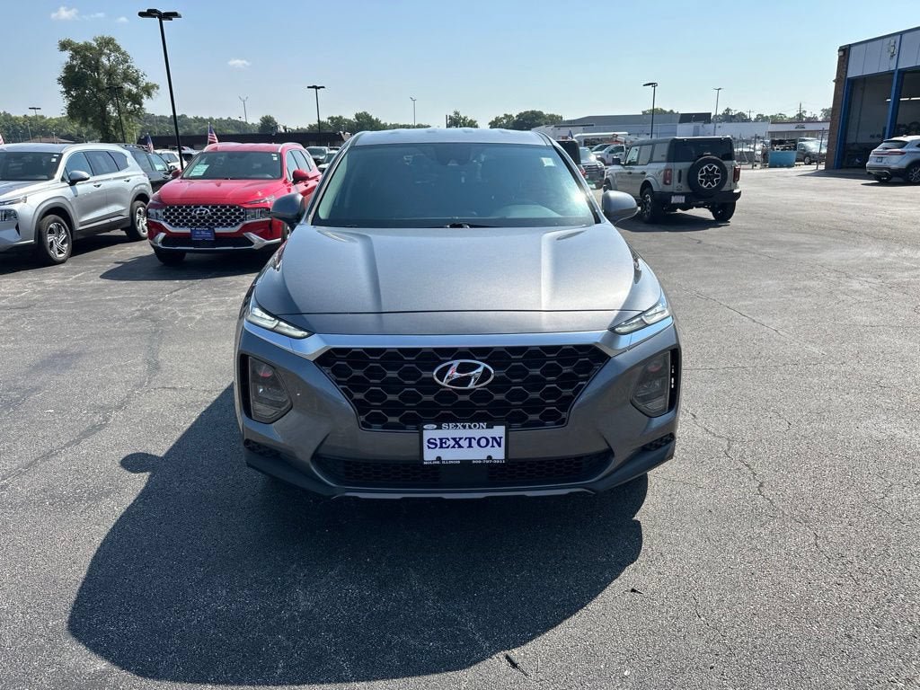 Used 2019 Hyundai Santa Fe SE AWD/4WD image 2