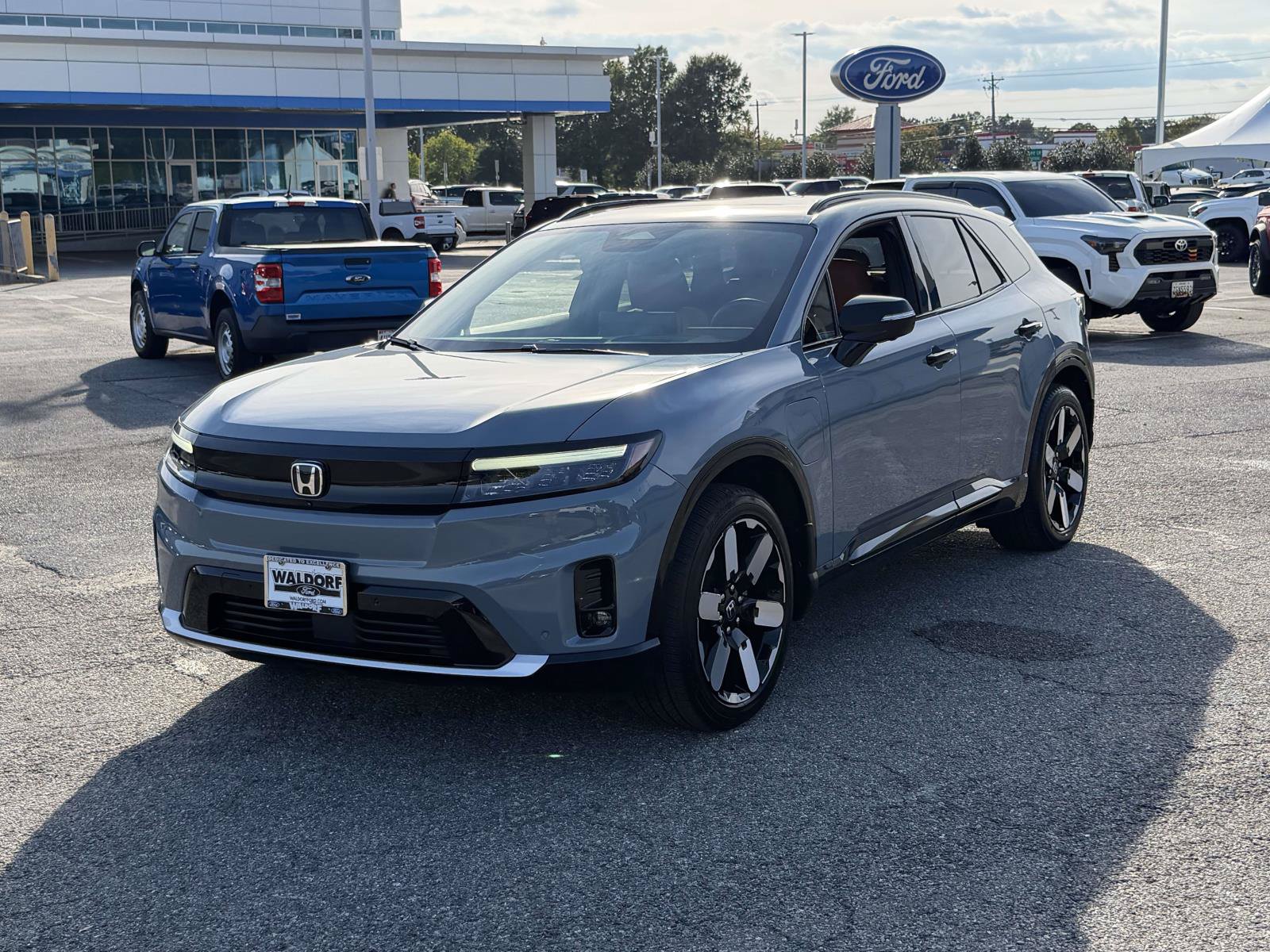 Used 2025 Honda Prologue Elite image 5