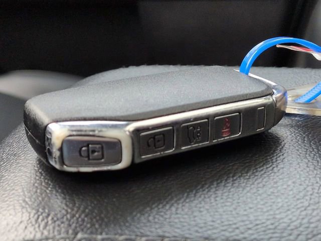 Used 2023 Kia Sportage SX image 38