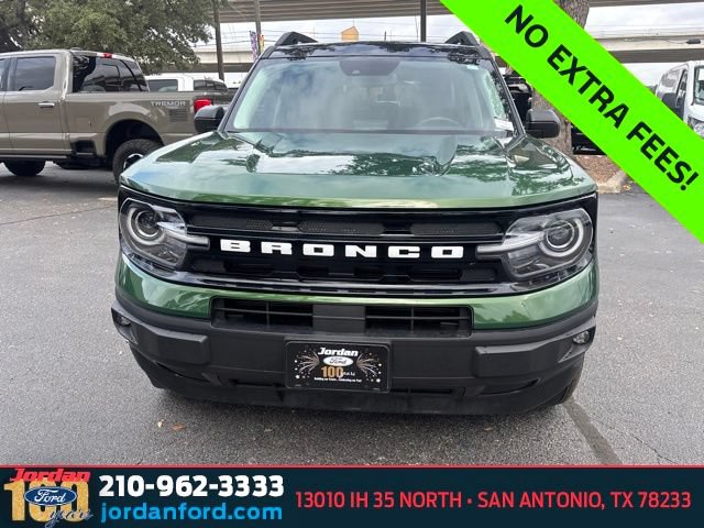 Certified 2023 Ford Bronco Sport Outer Banks w/ Tech Package AWD/4WD image 2