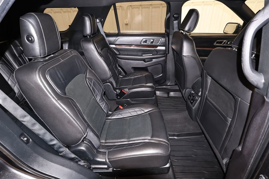 Certified 2018 Ford Explorer Platinum AWD/4WD image 22