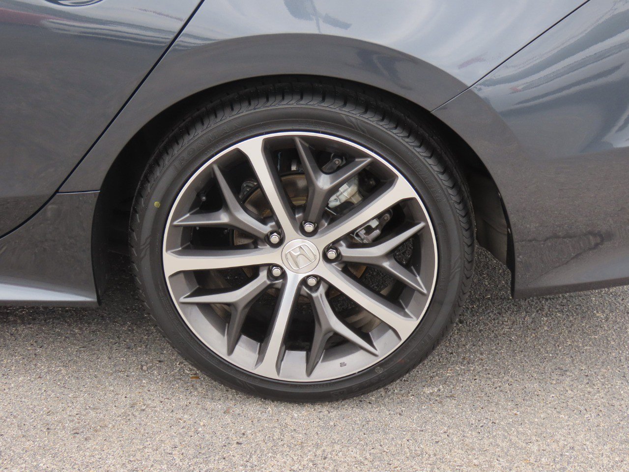 Used 2023 Honda Civic Touring image 17