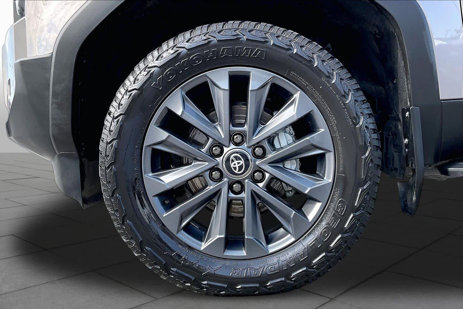 Used 2025 Toyota Land Cruiser w/ Premium Package AWD/4WD image 11