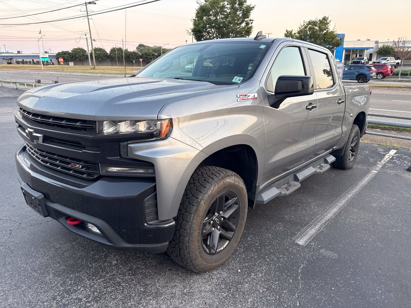 Used 2021 Chevrolet Silverado 1500 LT Trail Boss w/ Convenience Package II AWD/4WD image 1