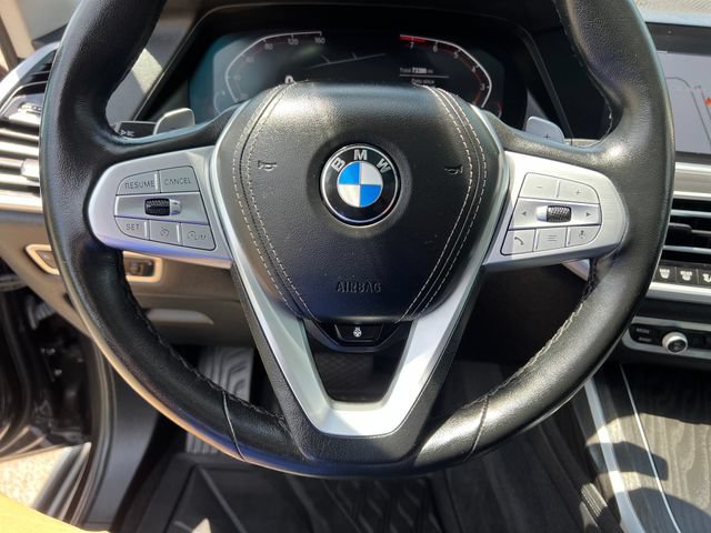 Used 2022 BMW X7 xDrive40i w/ Cold Weather Package AWD/4WD image 19