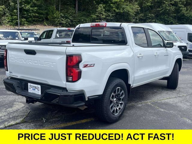 Used 2023 Chevrolet Colorado Z71 w/ Z71 Convenience Package 2 AWD/4WD image 3