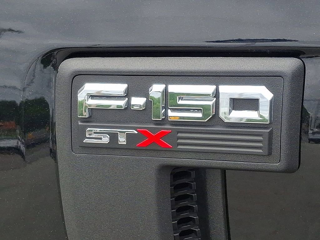 Certified 2022 Ford F150 XL w/ STX Appearance Package AWD/4WD image 29