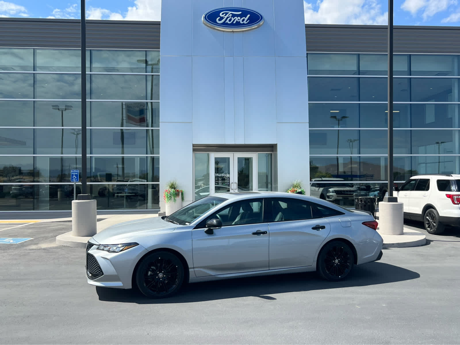 Used 2022 Toyota Avalon XSE