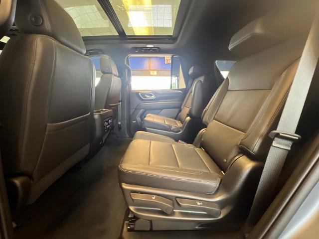 Used 2021 Chevrolet Tahoe LT w/ LT Signature Package RWD image 6