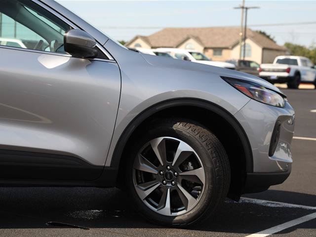 Certified 2024 Ford Escape Platinum AWD/4WD image 8