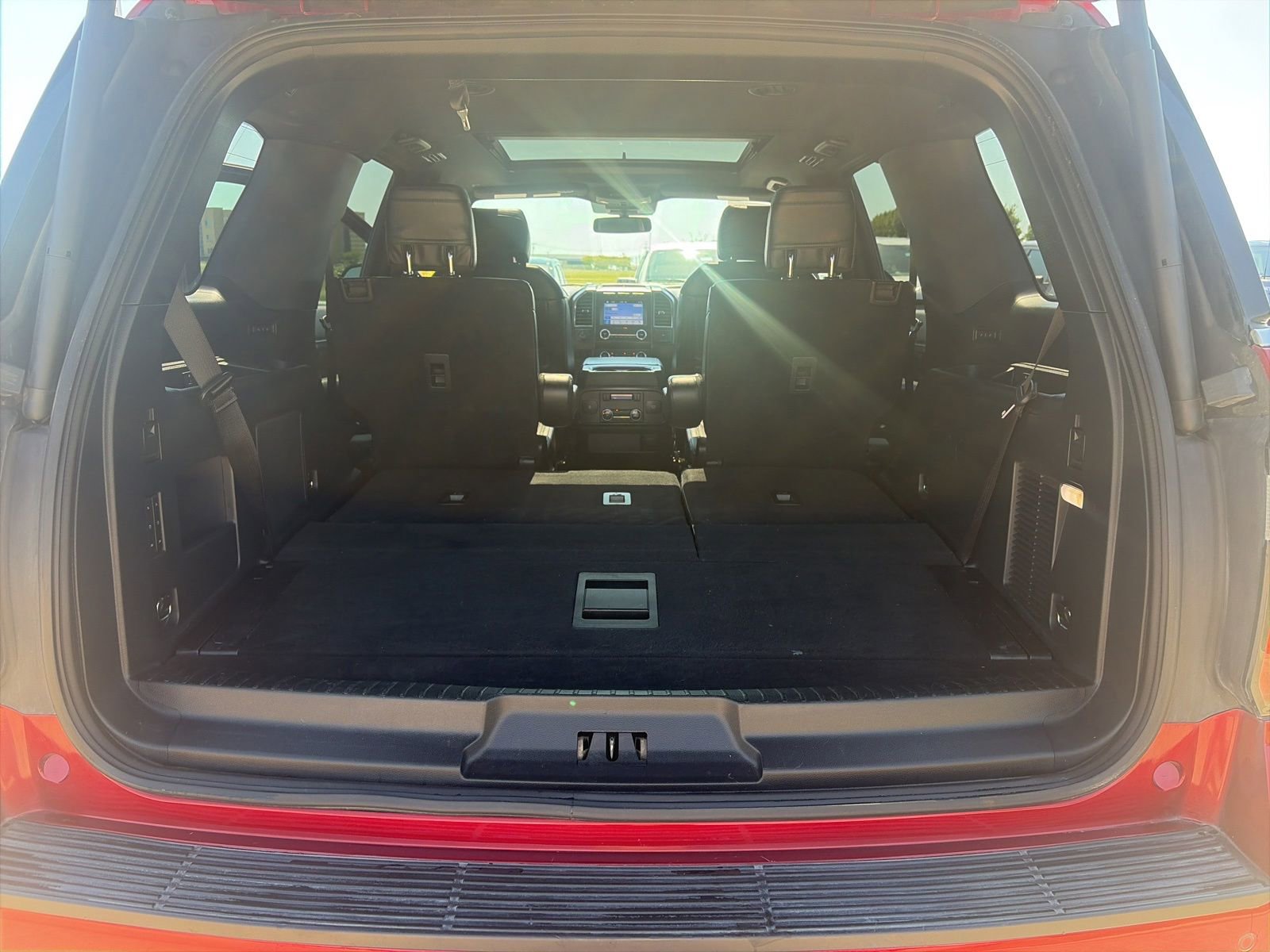 Certified 2019 Ford Expedition Limited w/ Texas Edition Package RWD image 5