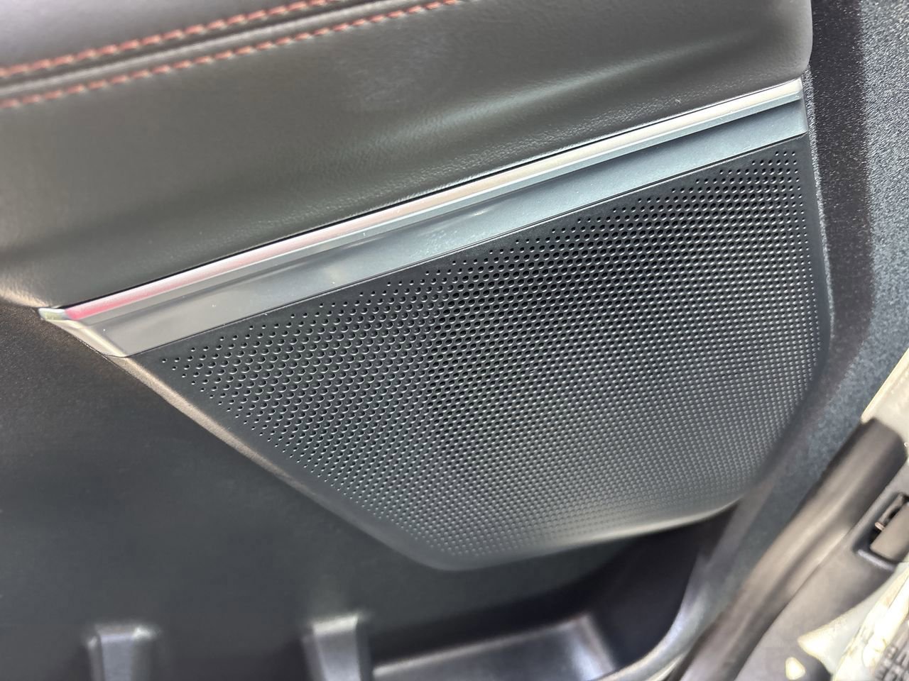 Certified 2025 Ford Expedition Max Active AWD/4WD image 27