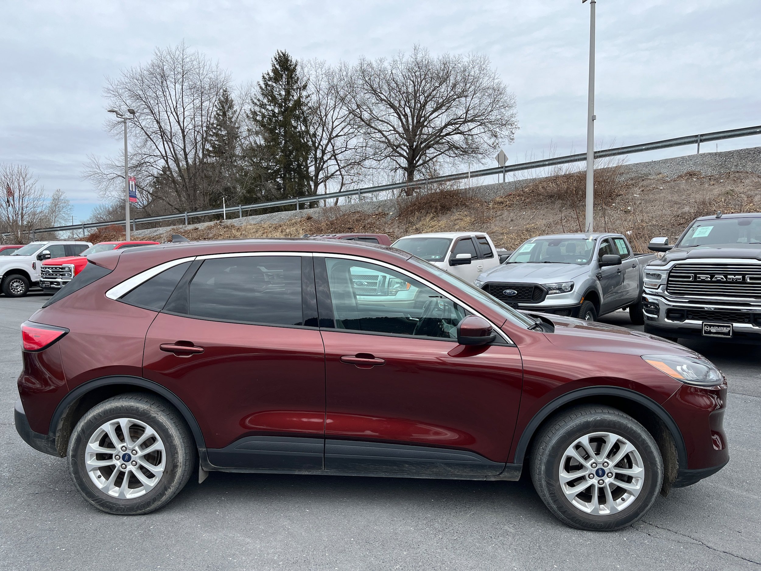 Certified 2021 Ford Escape SE w/ Convenience Package AWD/4WD image 4