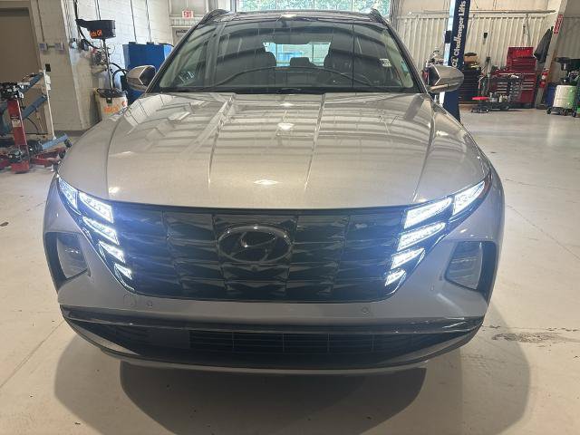Used 2022 Hyundai Tucson Limited w/ Cargo Package FWD image 2