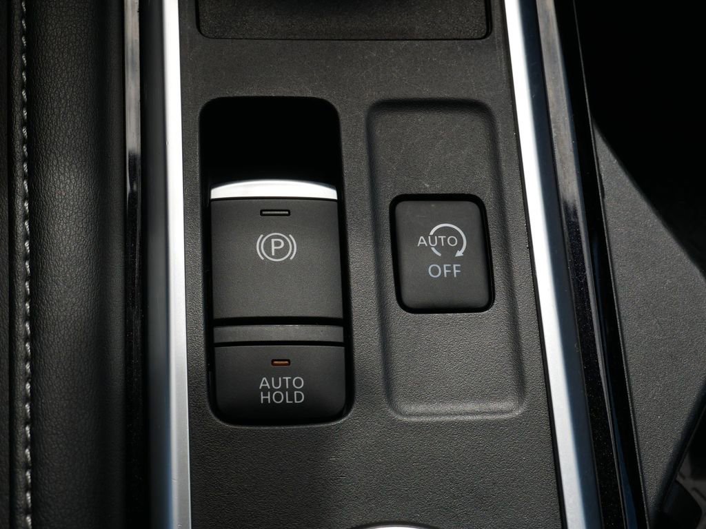 Used 2024 Nissan Pathfinder SV w/ SV Premium Package image 26