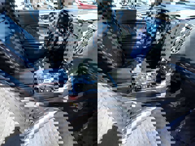 Certified 2023 Ford Edge ST-Line image 26