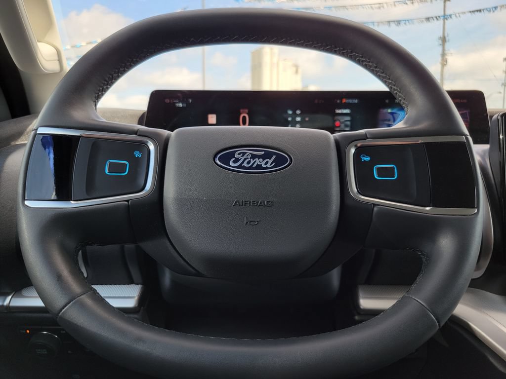 Certified 2025 Ford Expedition Max Active AWD/4WD image 10