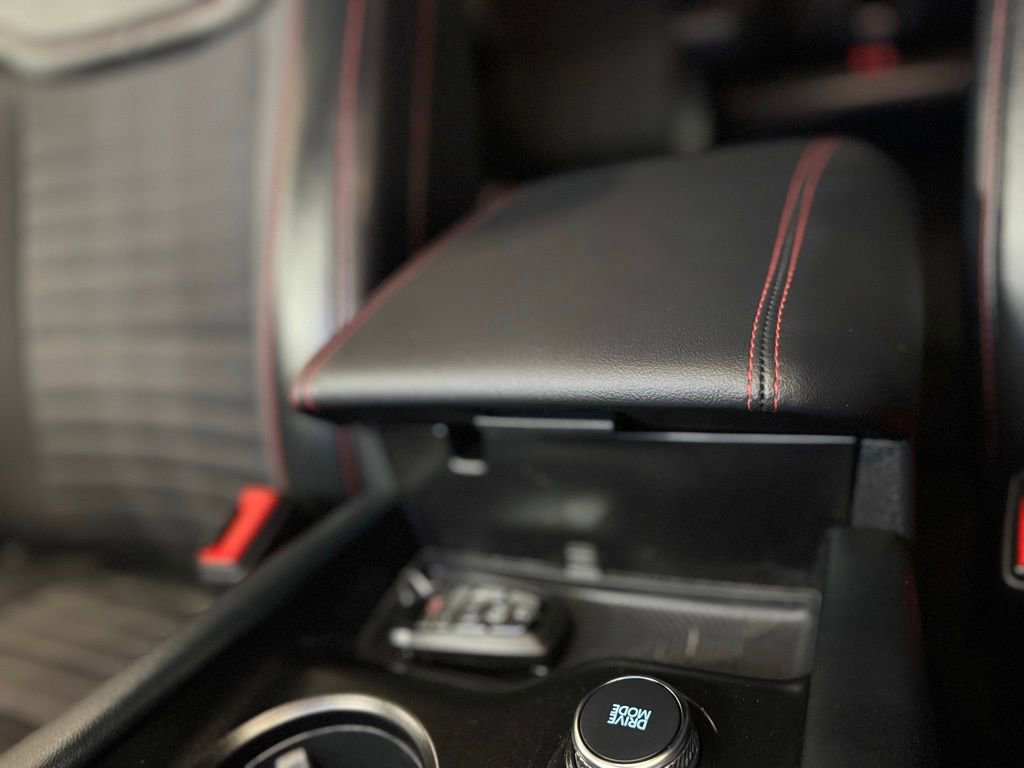 Certified 2025 Ford Explorer ST-Line image 22