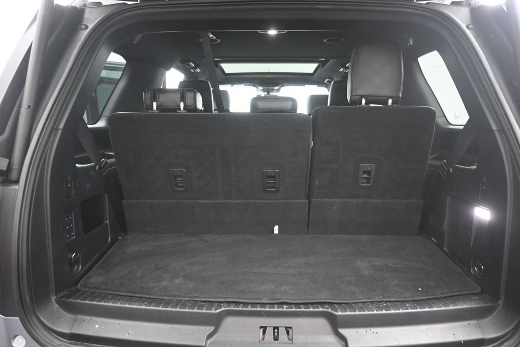 Certified 2021 Ford Expedition XLT RWD image 2