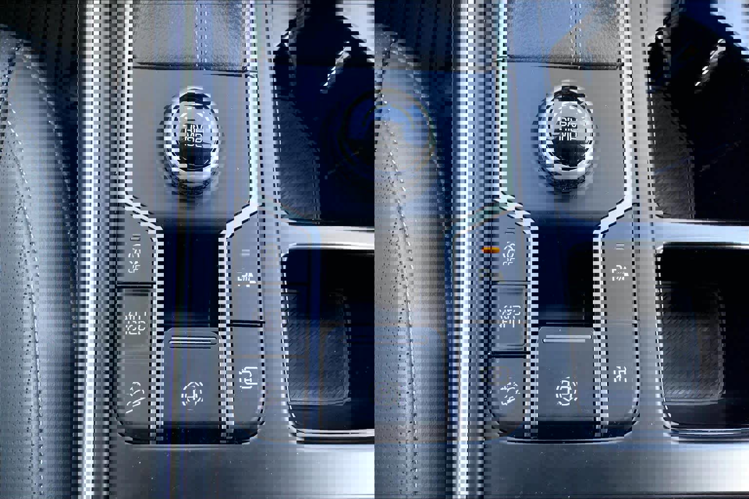 Used 2025 Kia Sorento S w/ Panoramic Sunroof Package image 36