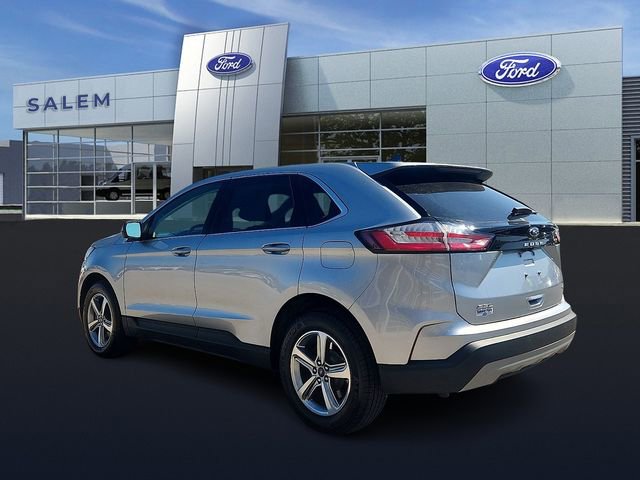 Certified 2022 Ford Edge SEL w/ Convenience Package AWD/4WD image 4