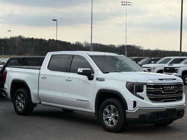 Used 2023 GMC Sierra 1500 SLE w/ X31 Off-Road Package image 13