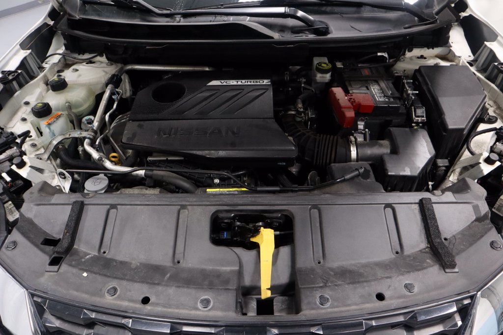 Used 2023 Nissan Rogue S FWD image 17
