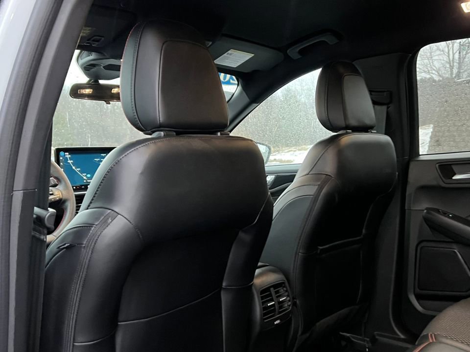 Certified 2023 Ford Escape ST-Line w/ Tech Pack #1 image 36