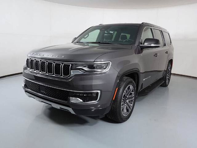 Used 2024 Jeep Wagoneer Series II w/ Flexible Seating Group AWD/4WD image 8