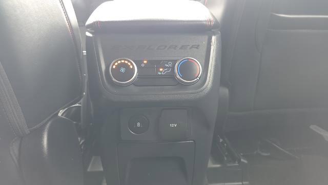 Certified 2025 Ford Explorer ST-Line w/ ST-Line Street Pack image 29