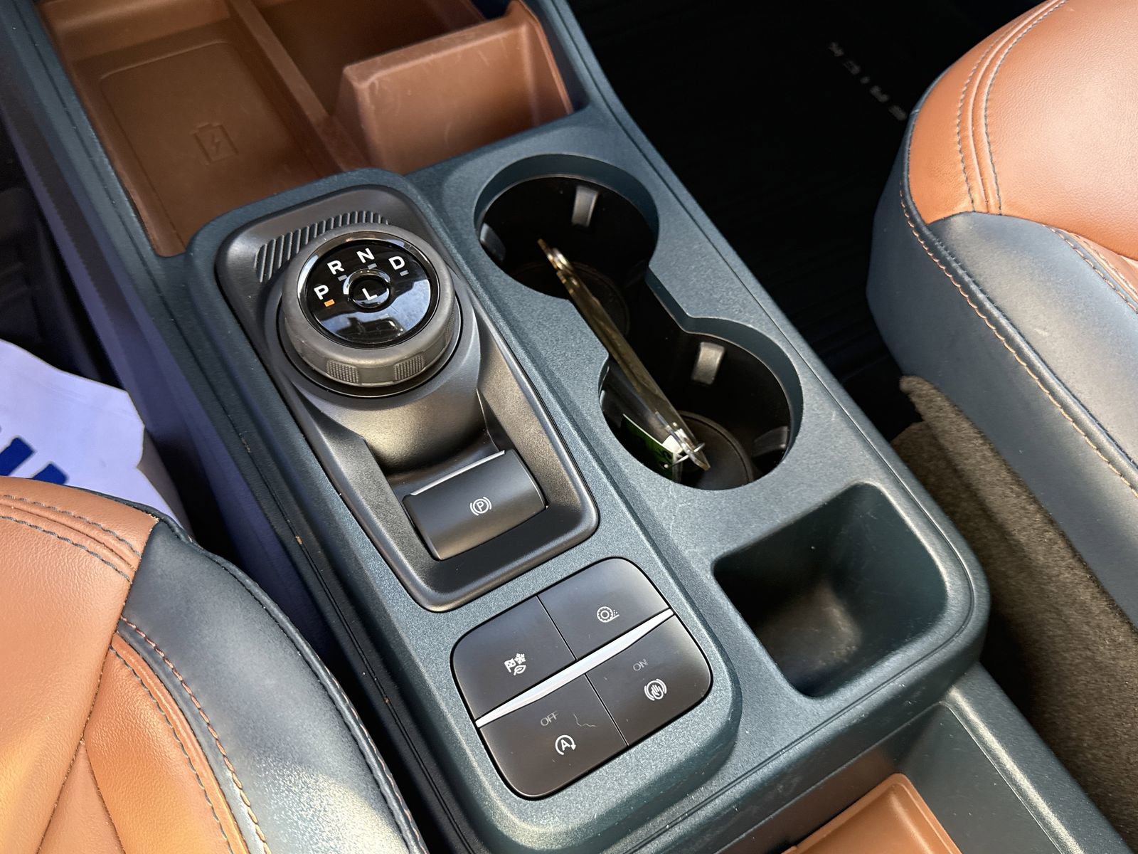 Certified 2023 Ford Maverick Lariat w/ Lariat Luxury Package image 24