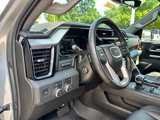 Used 2025 GMC Sierra 1500 Denali w/ Denali Reserve Package AWD/4WD image 34