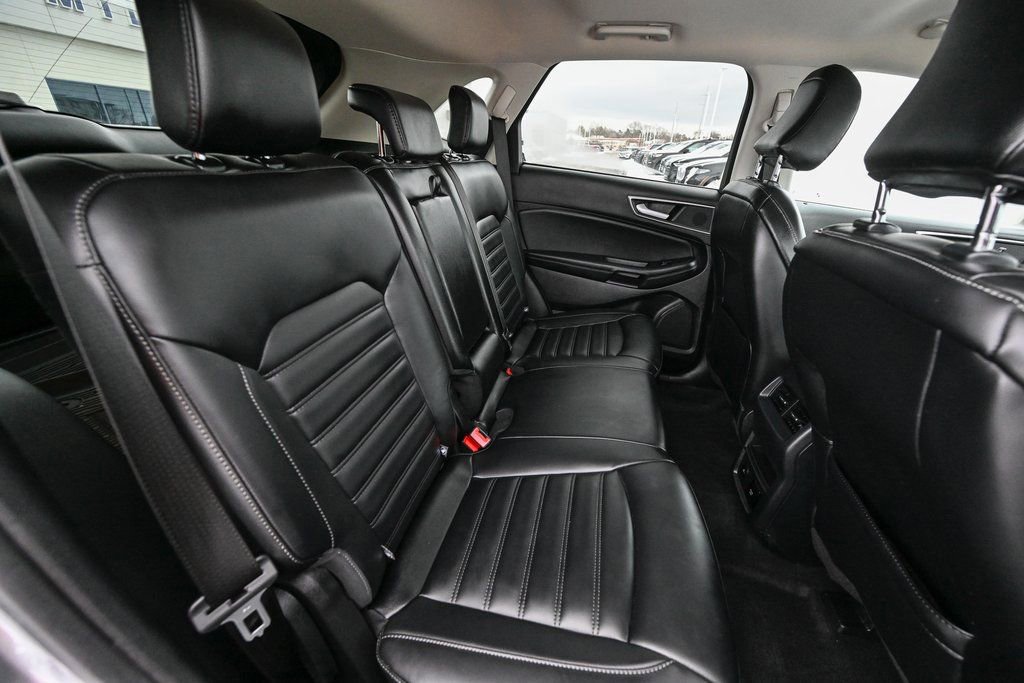 Certified 2024 Ford Edge SEL w/ Convenience Package image 32