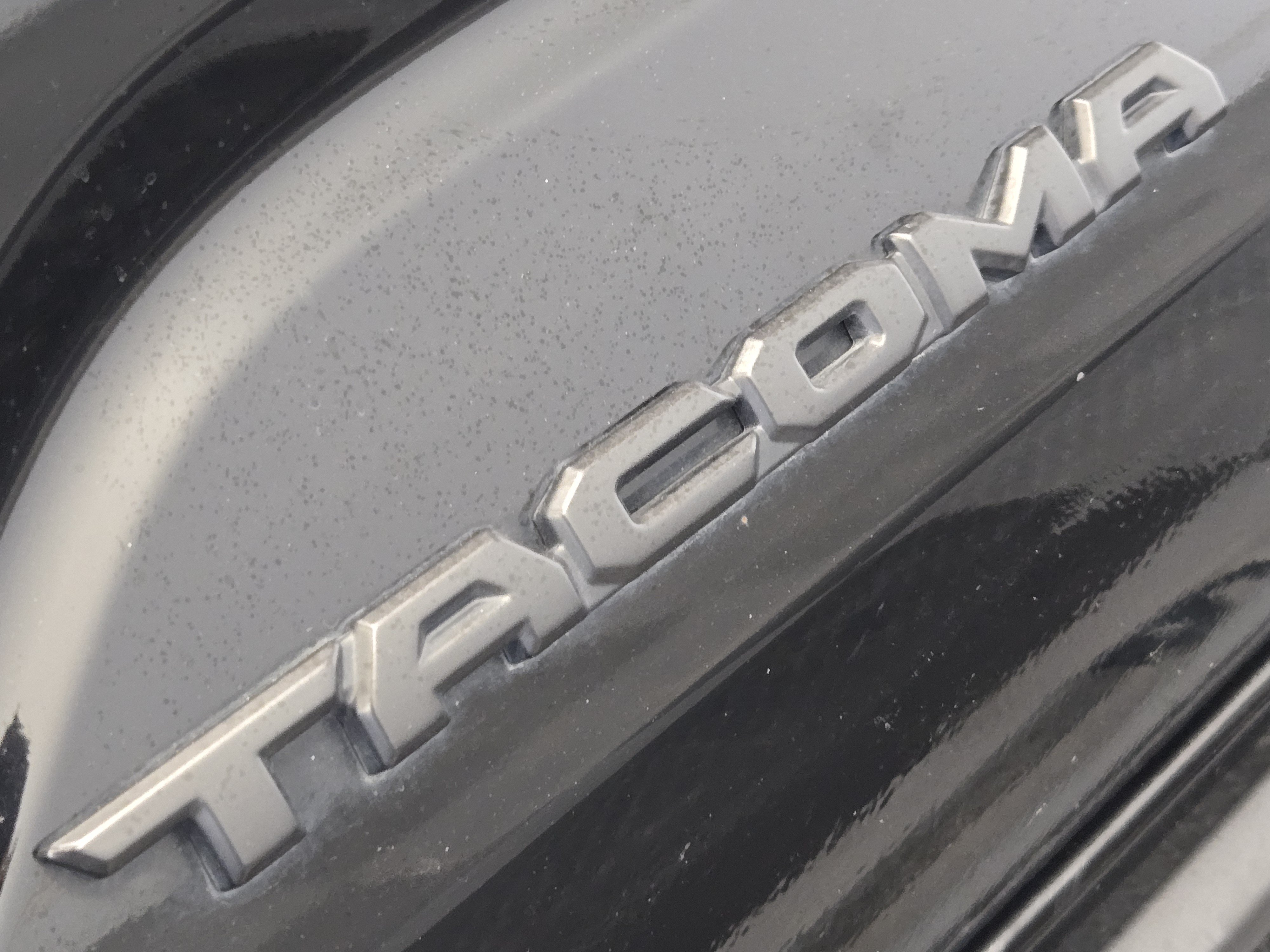 Used 2025 Toyota Tacoma SR5 AWD/4WD image 13