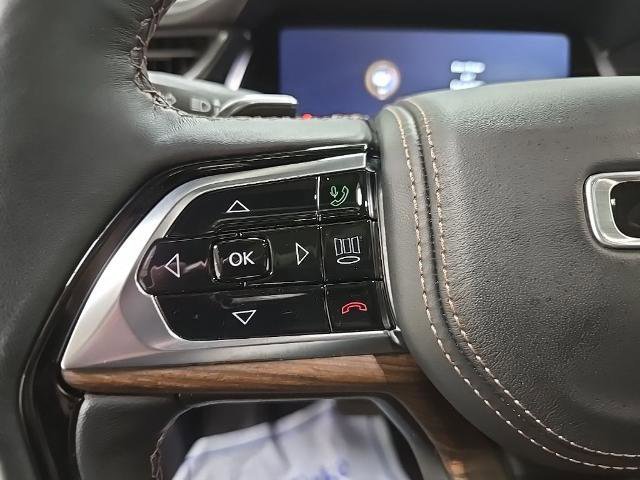 Used 2023 Jeep Grand Cherokee Summit w/ Luxury Tech Group V image 20